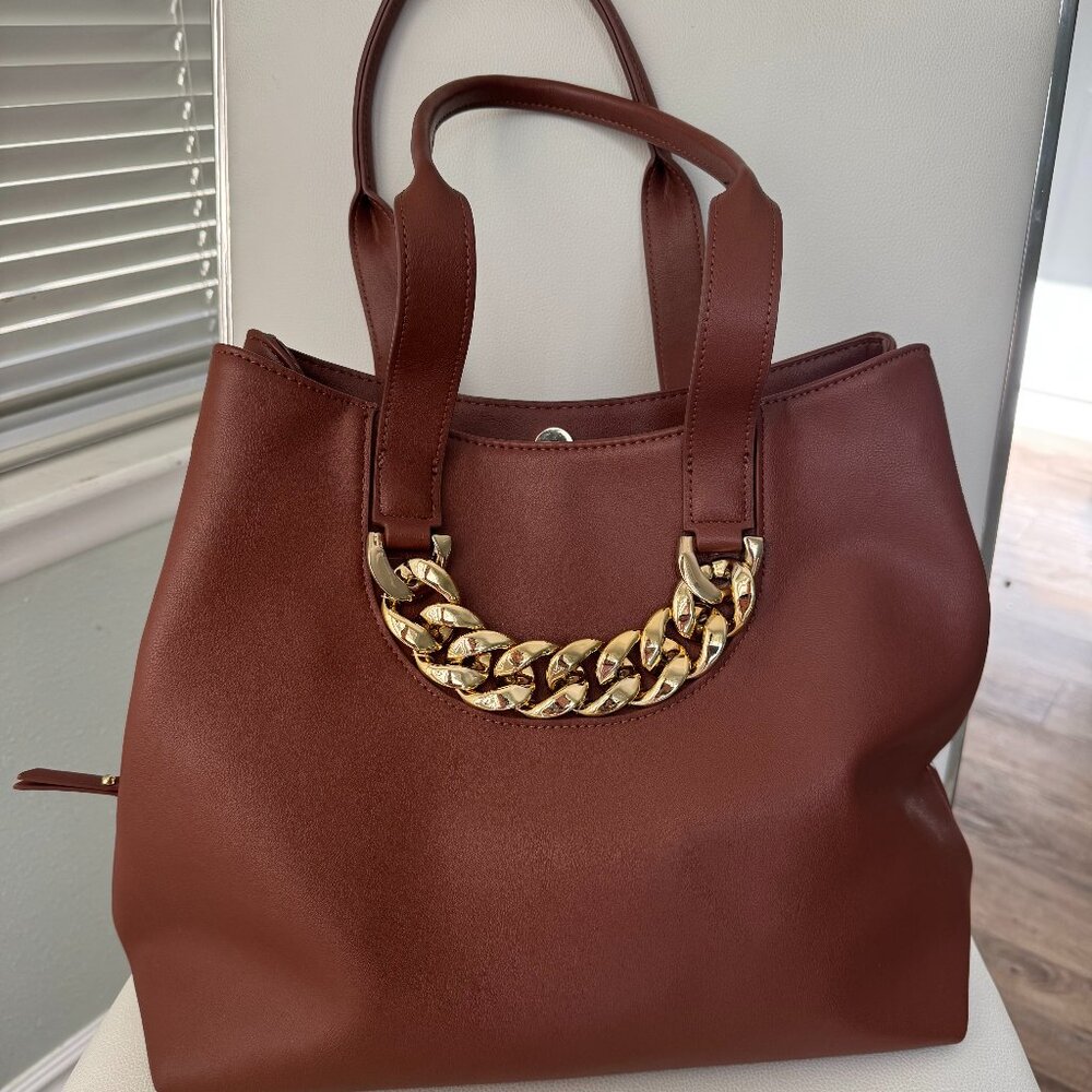 INC Handbag with Modern Chunky Chain Detail - Picture 1 of 13